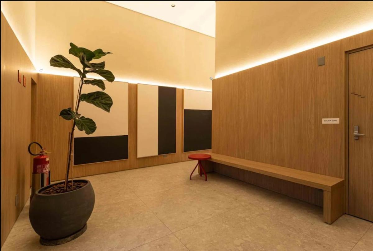 Em Pinheiros Prox A Faria Lima Com Cama Queen Apartment *