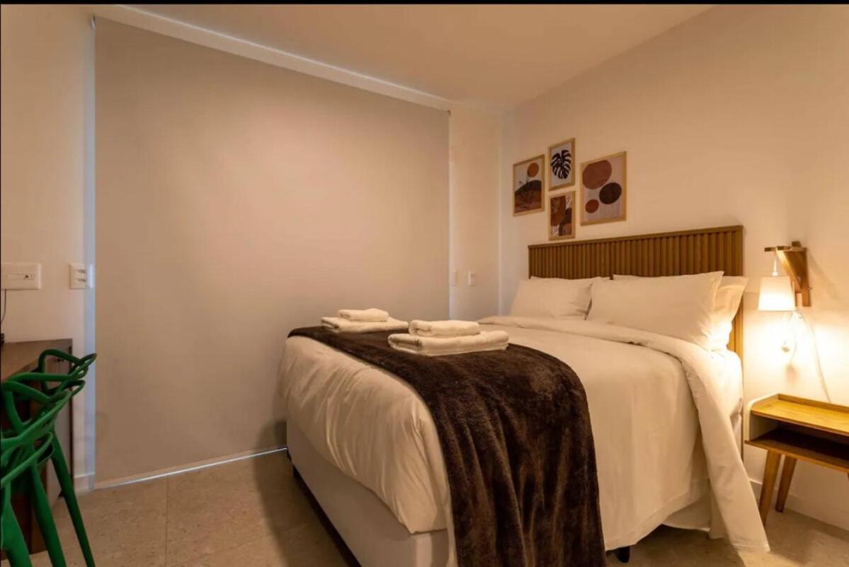 Em Pinheiros Prox A Faria Lima Com Cama Queen São Paulo